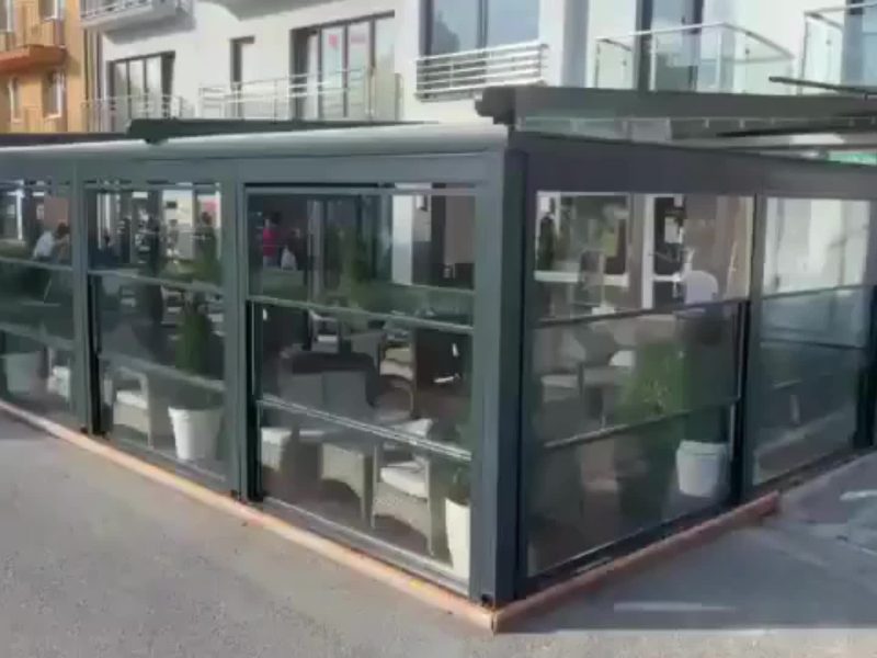 Fermeture de terrasse réalisée par Access Reparation